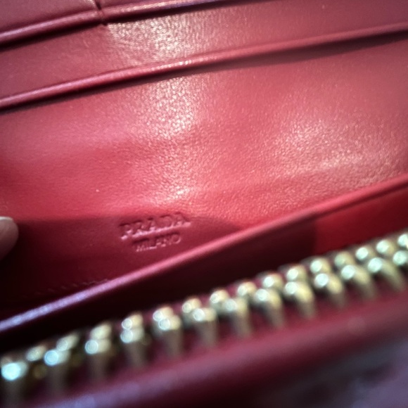 Prada Red Quilted Long Wallet with Attached ID Card Holder - Picture 3 of 16